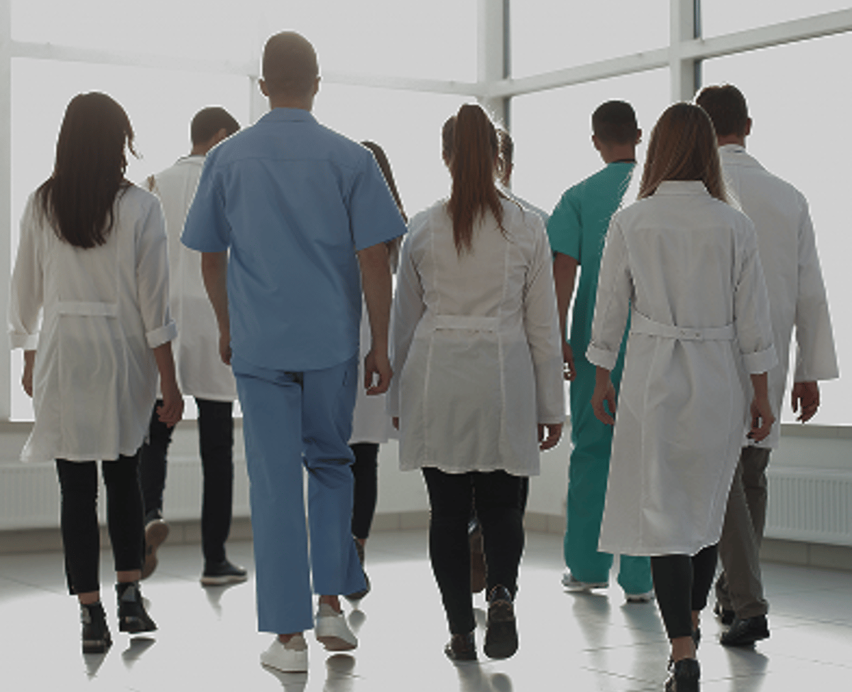 staff-secction-header-images